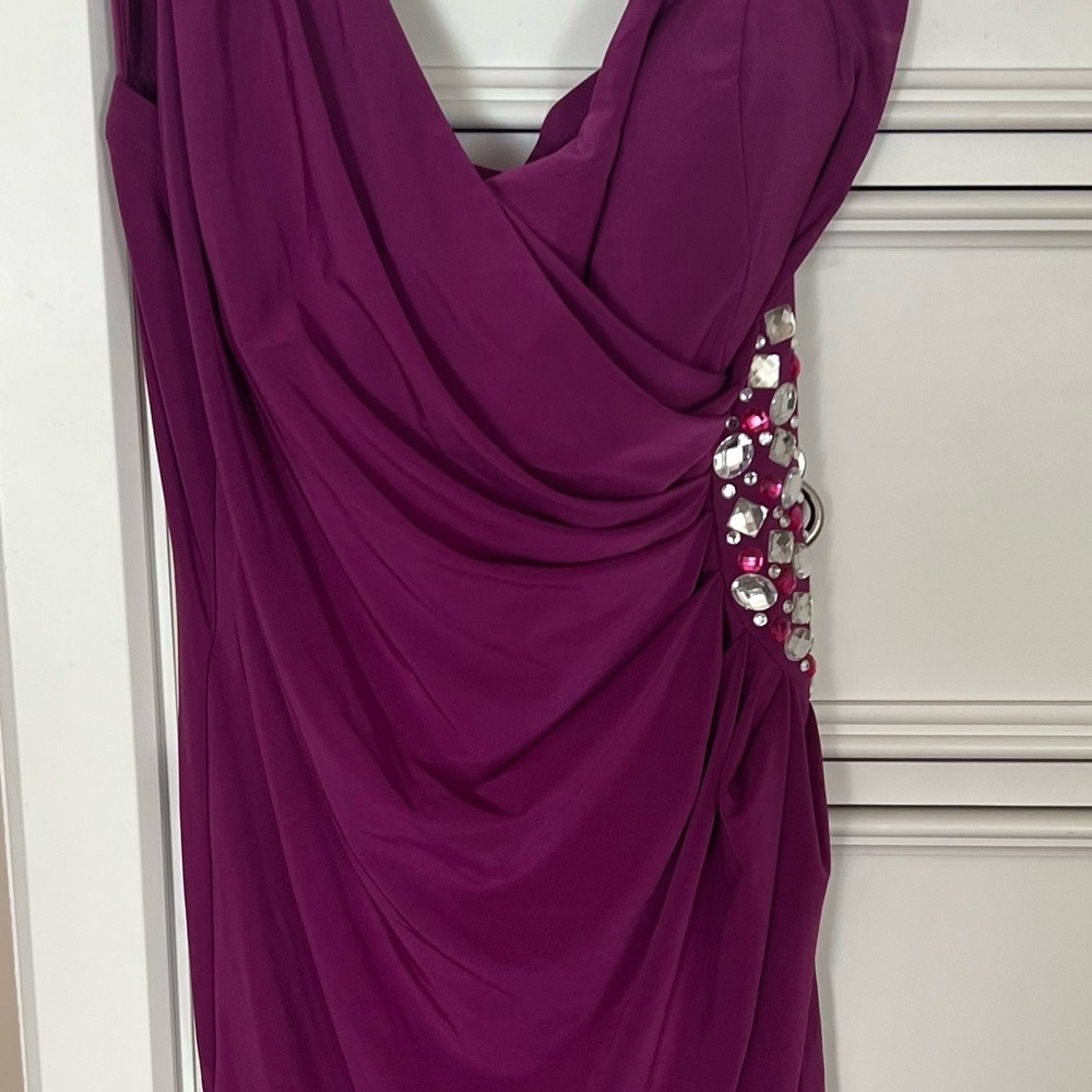 Kiki brand, size medium, Magenta, one shoulder cocktail dress. New with tags.
